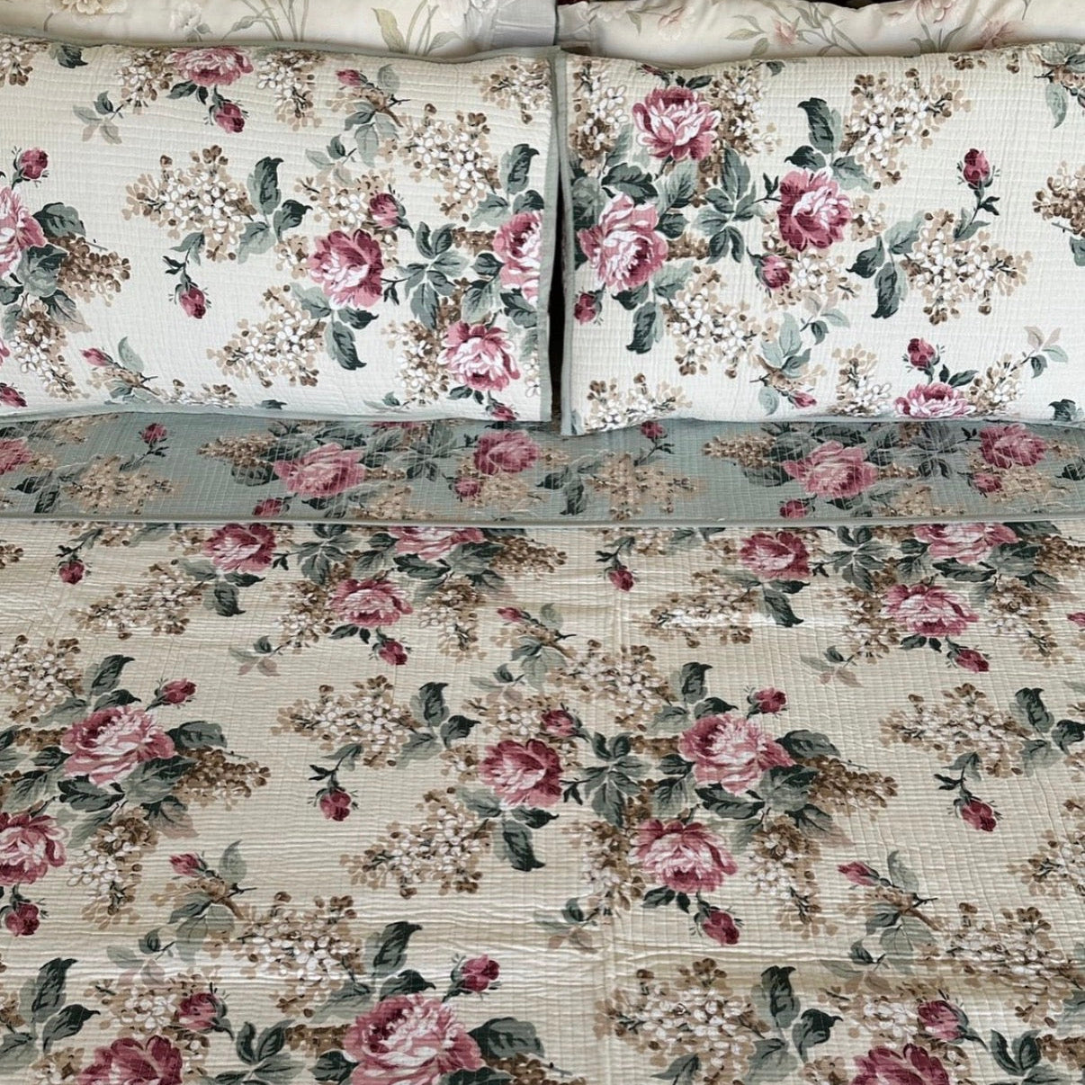English Rose Meadow Luxe